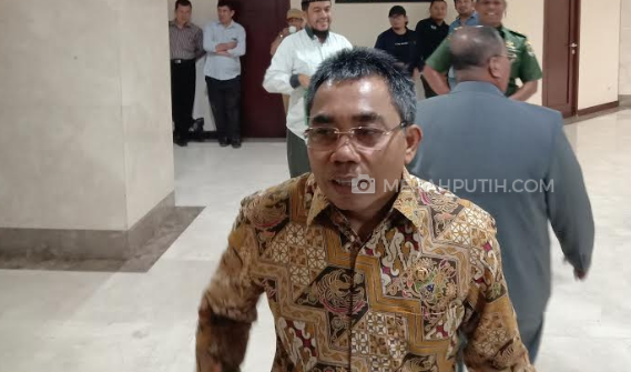 Anies Bandingkan Gaya Kepemimpinan, PDIP: Bisa Diikuti Seluruh Aparatur