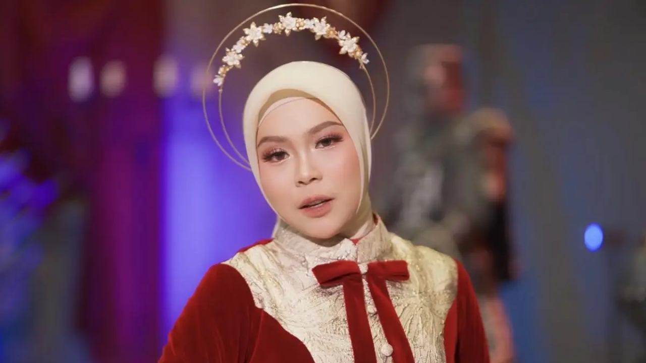 Selfi Yamma Curahkan Rindu yang Tak Pernah Terucap Lewat Lagu 'Sampaikan Rindu'