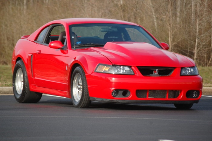 Ford Mustang SVT Cobra