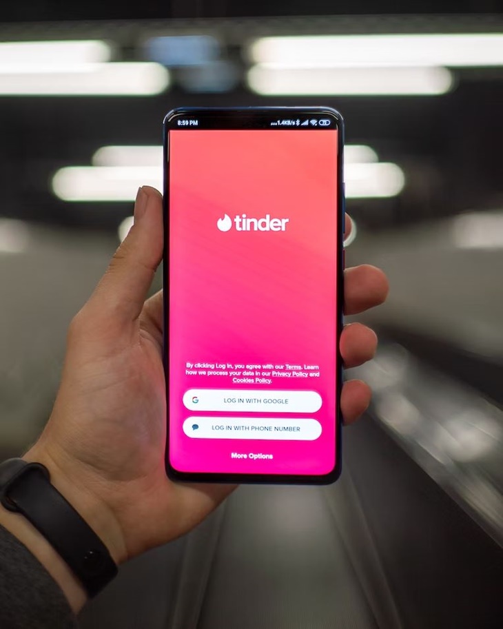 Tips Membangun Chemistry di Tinder