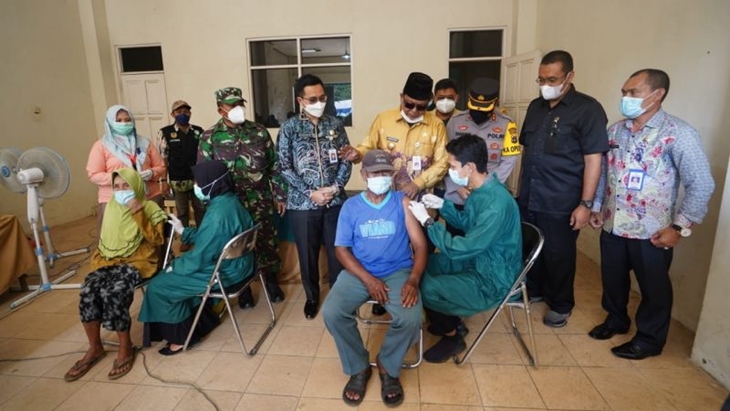 Pelaksanaan vaksinasi bergerak tahap 2 di Kabupaten HST. (ANTARA/HO/Humas Pemprov Kalsel.)
