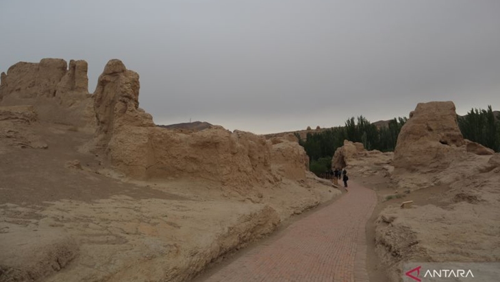2.000 Wisatawan Terjebak saat Gelombang COVID-19 Menyerang Xinjiang