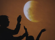 Begini Cara Terbaik Melihat Gerhana Bulan Malam Ini