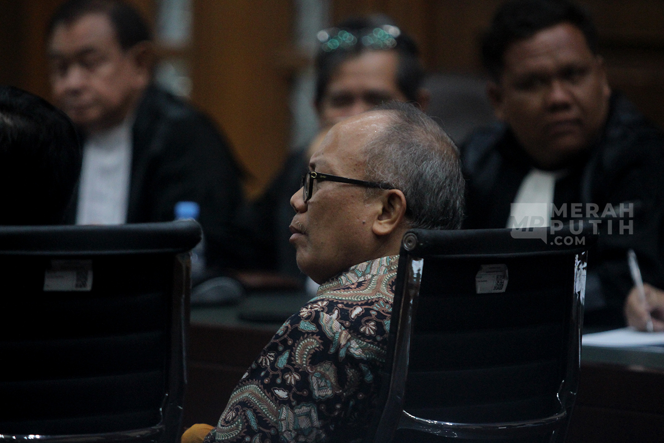Mantan Sekjen Kementan Kasdi Subagyono Dituntut 6 Tahun Penjara
