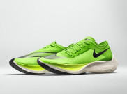  Nike ZoomX Vaporfly NEXT%, Sneakers Kece yang Jadi Primadona Para Pelari 