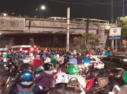  Akibat Kerusuhan, Sejumlah Ruas Jalan Macet Total