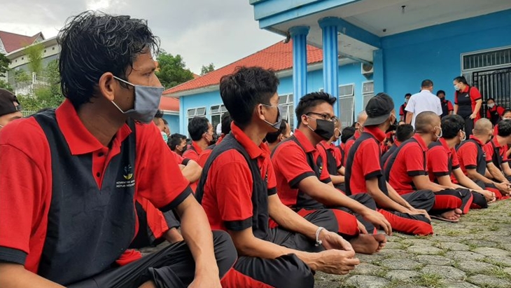 Di Tengah Ancaman Omicron, Pemerintah Diminta Tak Lepas Tangan Nasib Pekerja Migran