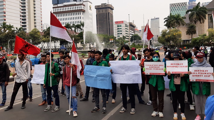 demo mahasiswa