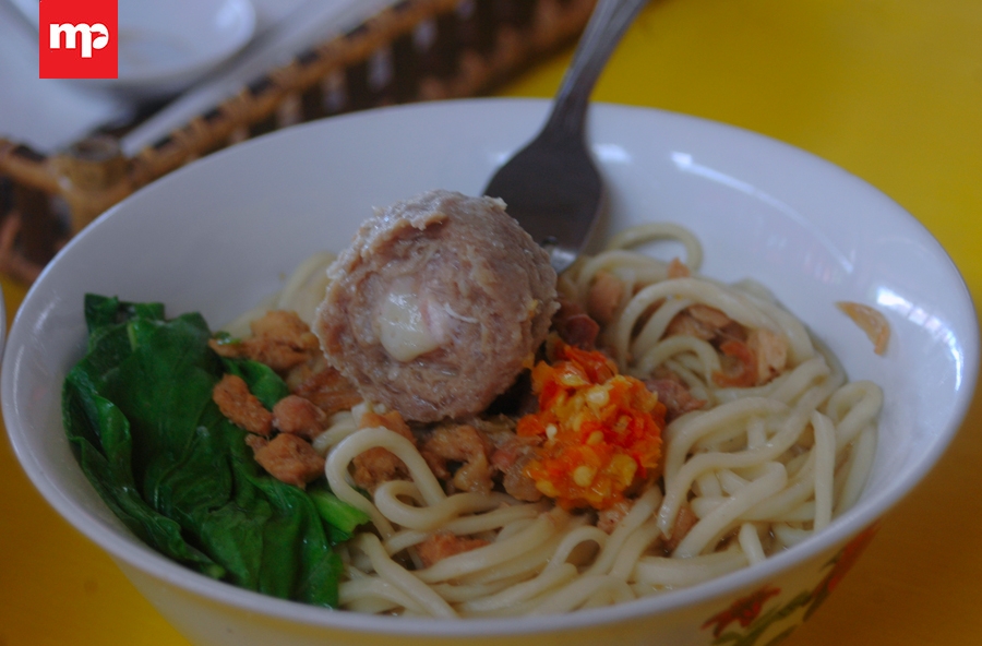 Lezatnya Sensasi Cita Rasa Keju pada Mie Ayam Kampung Abu Fawwaz