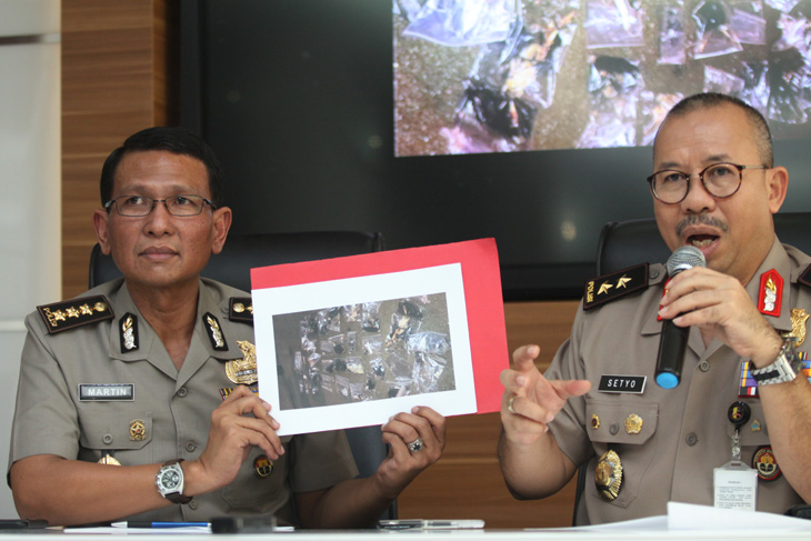 Densus 88 Ringkus Dua Terduga Teroris Terkait Bom Kampung Melayu