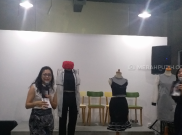 Lelang Fashion Item Berbahan Bio-Plastic
