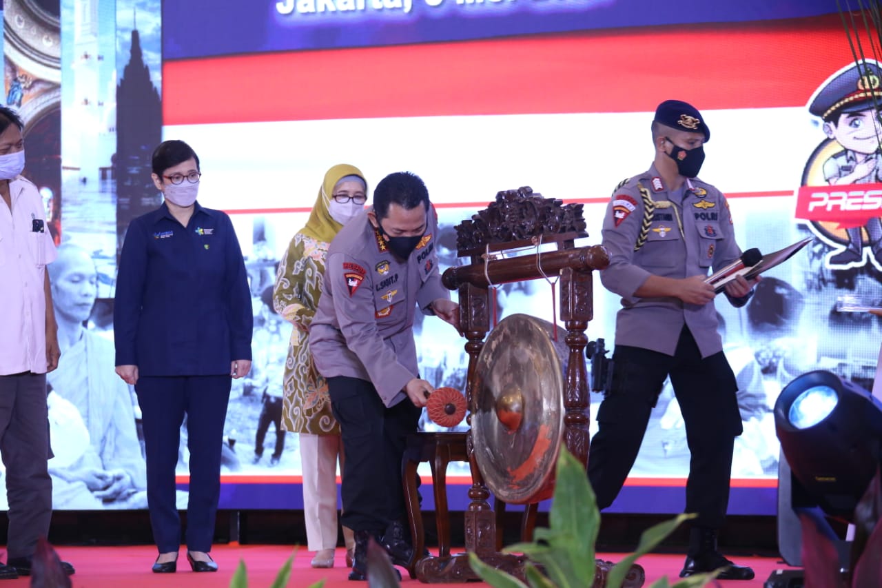 Kapolri Perintahkan Bhabinkamtibmas Jadi Teman Curhat Warga