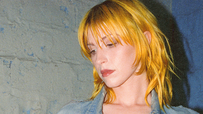 Lirik Lagu 'Good Ol' Days' dari Proyek Solo Hayley Williams