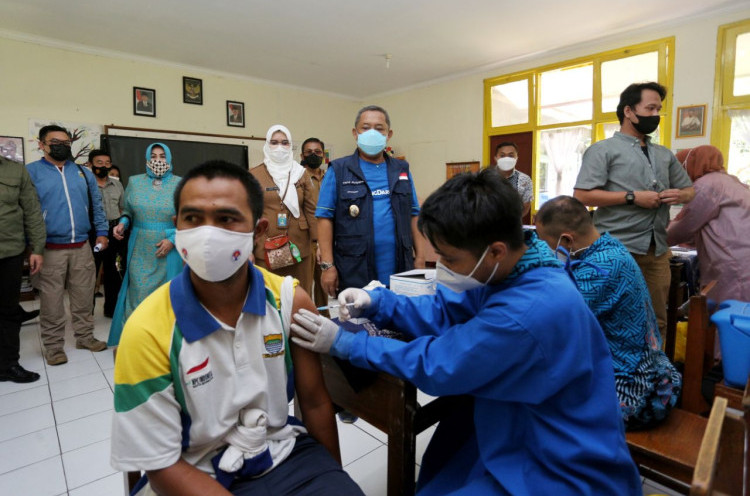 Vaksinasi COVID-19 di Bandung Masuk Gelombang Kedua
