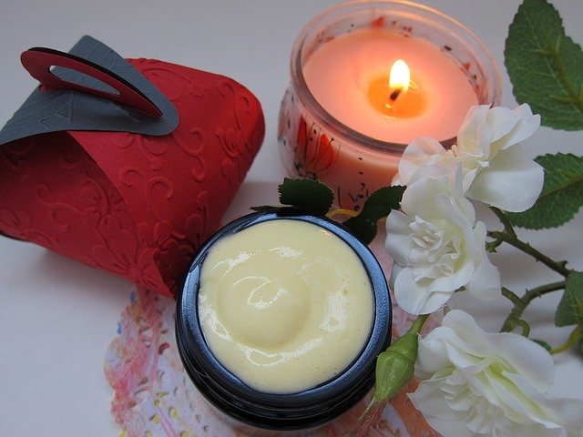 Retinol adalah turunan vitamin A (Foto: Pixabay/saponifier)