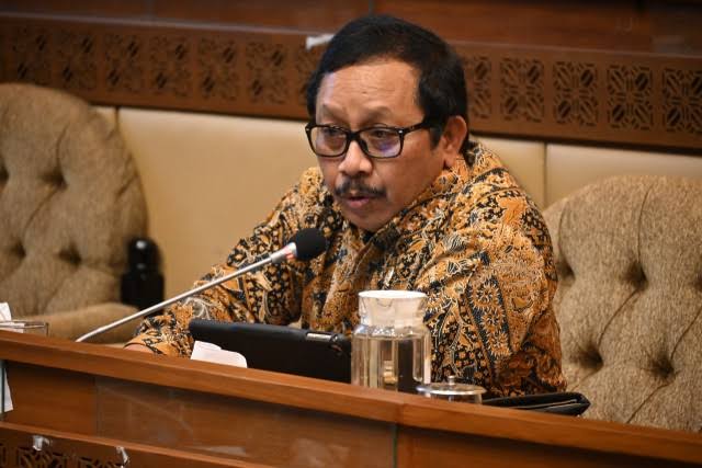 DPR Tantang Kemendagri Tegas Awasi ASN Tak Netral saat Pilkada