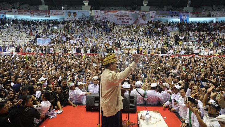 Prabowo Jelaskan Alasan Tak Percaya Hasil Survei
