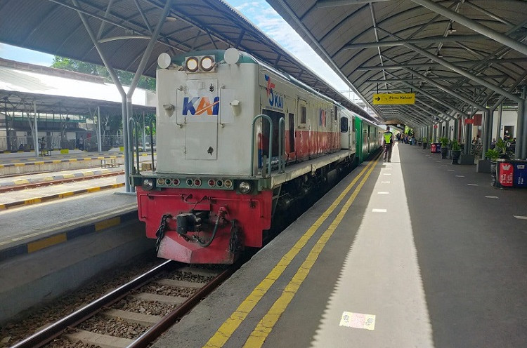 Aturan Naik Kereta Jarak Jauh Makin Ketat, Anak Wajib Sudah Divaksin