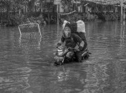 Pentingnya Lakukan Oil Flushing pada Motor Sehabis Terendam Banjir