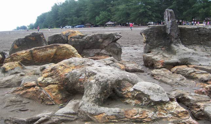 Lahir dari Cerita Dongeng, 5 Tempat Ini Dijadikan Sebagai Objek Wisata