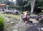 Wisata Yeh Panas Tabanan, Tawarkan Kesejukan Alam dan Air Panas 