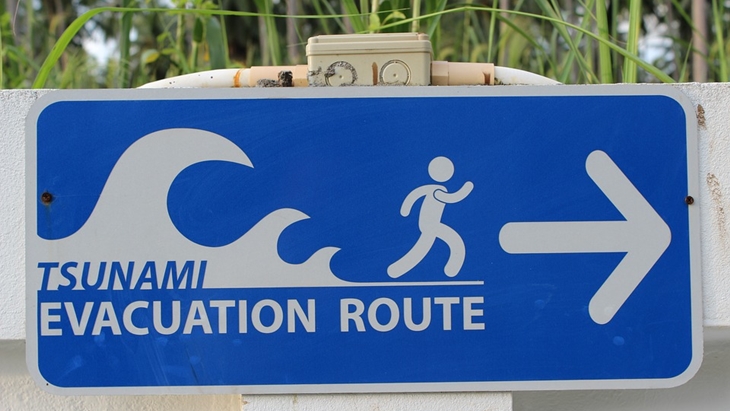 4 Tips yang Harus Kamu Ingat ketika Gempa Disusul Peringatan Tsunami