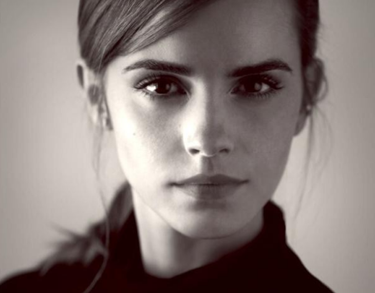 Aktris ini Punya Wajah Menawan dan Otak Menakjubkan