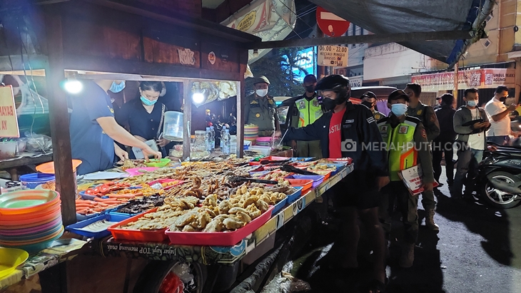 Promo Murah, Tiga Warung Makan di Kota Solo Ditutup Satpol PP