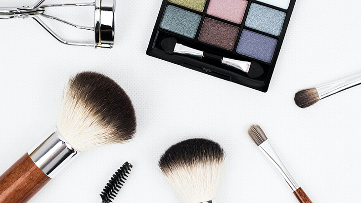 Perlu Tahu nih, Mitos dan Fakta Seputar Make-up
