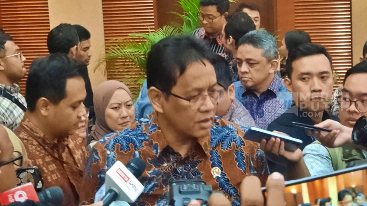 Menkeu Purbaya Pastikan Dana Mobil Maung untuk Menteri Siap, Tinggal Tunggu Produksi Pindad