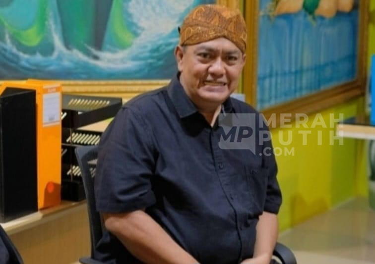 Aktivis Sebut Penonaktifan 5 Anggota DPR RI Bodohi Rakyat, Gaji Tetap Diterima