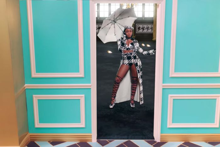 Normani. (Foto Youtube Cardi B)
