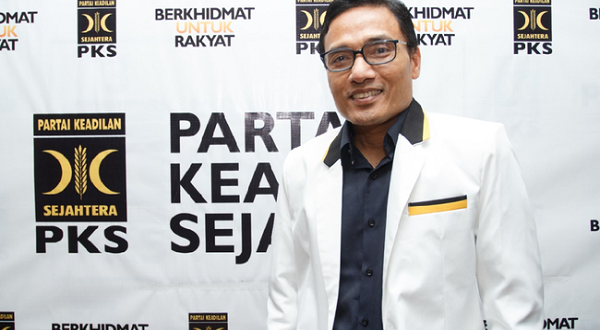 Habib Bahar Tersangka, Kubu Prabowo Singgung Kasus Pemuda Tionghoa Penghina Jokowi
