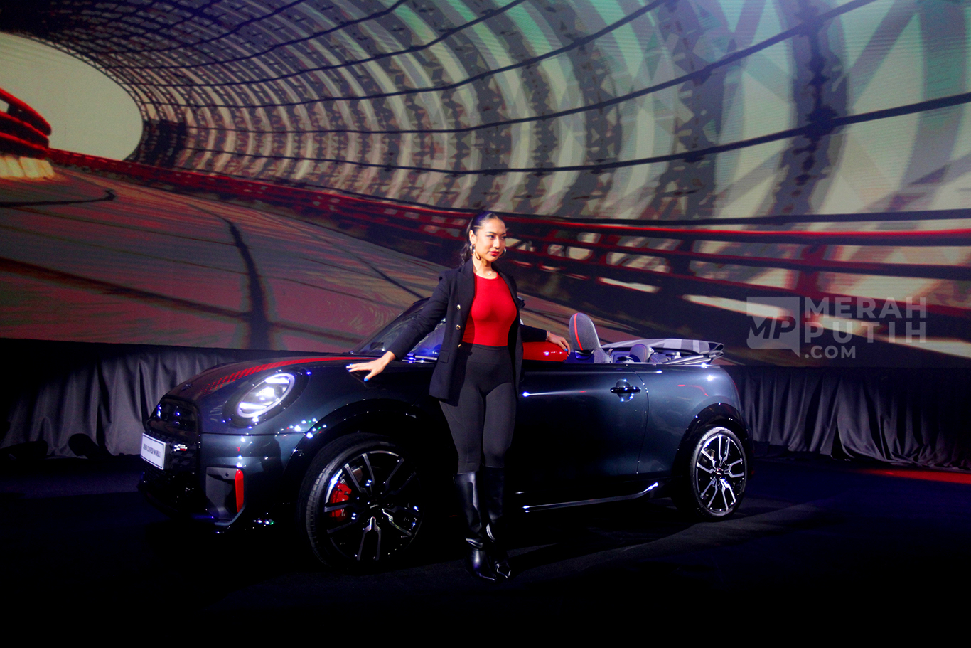 MINI Indonesia Hadirkan Koleksi Kendaraan Listrik Mewah John Cooper Works Terbaru