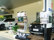 Suzuki Pamerkan New XL7 Hybrid di Margo City Depok