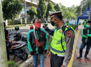 [Hoaks atau Fakta]: Polisi Lalu Lintas di Seluruh Indonesia Gelar Razia Masker