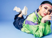 Dede Sunandar Meriahkan Video Musik 'Kupu-Kupu' Tiara Andini