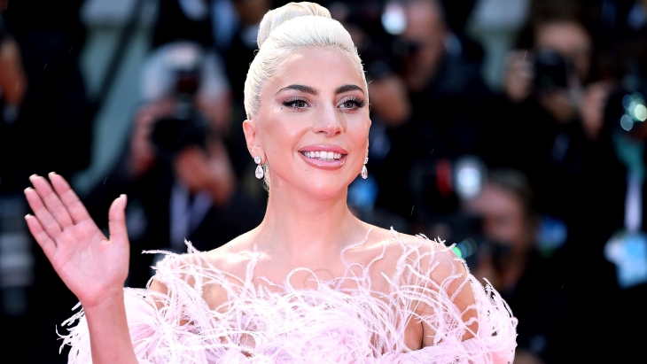 Lady Gaga Sumbang Lamborgini untuk Kampanye Amal