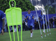Nilai Persib Punya Kedalaman Skuad, Adam Alis Incar Musim yang Hebat