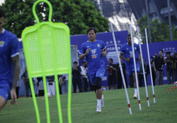 Persib vs Persija: Adam Alis Minta Skuad Maung Bandung Membumi, Waspada Senjata Rahasia Pratama Arhan