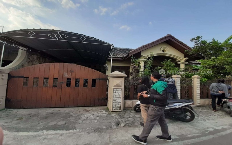 Dosen Penyebar Hoaks Server KPU di Solo Pernah Bawa Mobil Kampanye Prabowo-Sandi