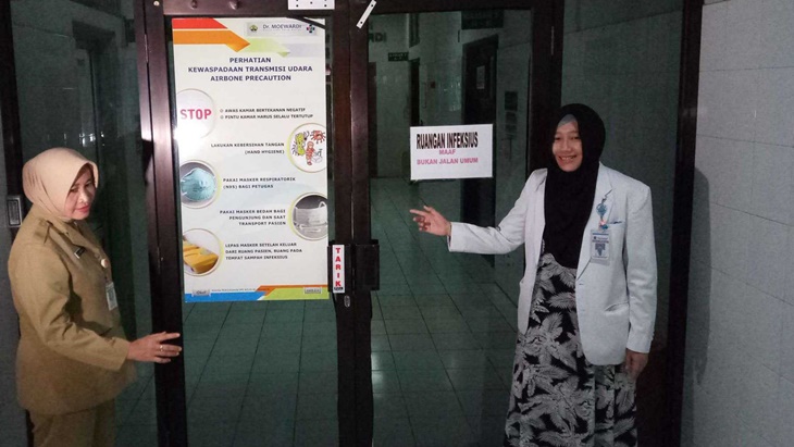 Ruang isolasi RSUD Dr Moewardi Solo