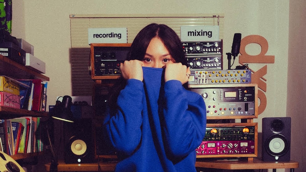 Alika Rilis Single 'Awas Jatuh Cinta', Lagu Manis dengan Nuansa Japanese City Pop