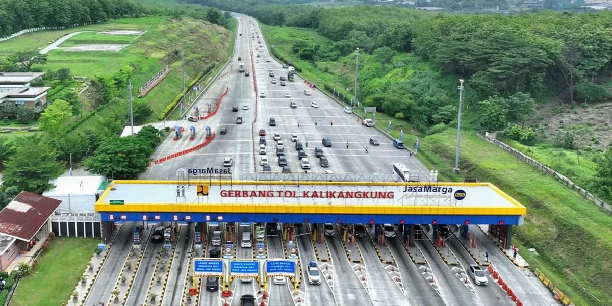 Diskon Tarif Tol 30 Persen, Kepadatan Pemudik yang Melintas di Tol Trans-Jawa Perlahan Terurai