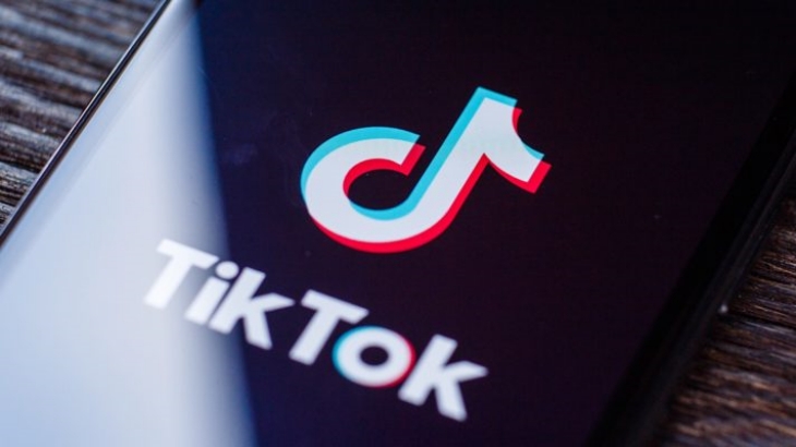 TikTok 'Skullbreaker Challange', Tren Viral yang Berujung Fatal!