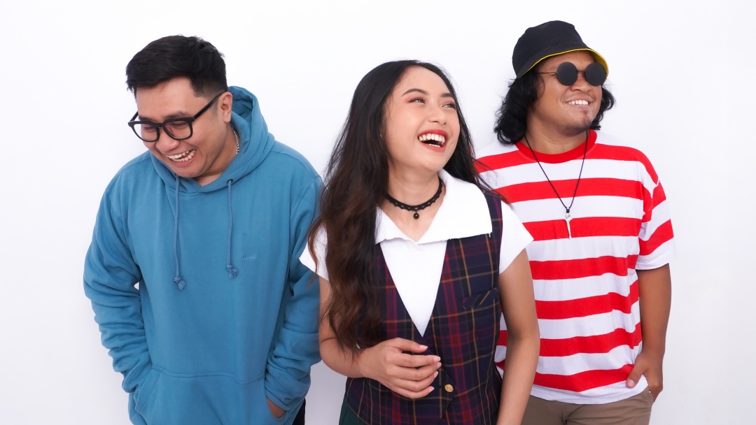 Langit Sore Rangkai Kisah Cinta Tulus dalam 'Hingga Kau Membuka Hati'