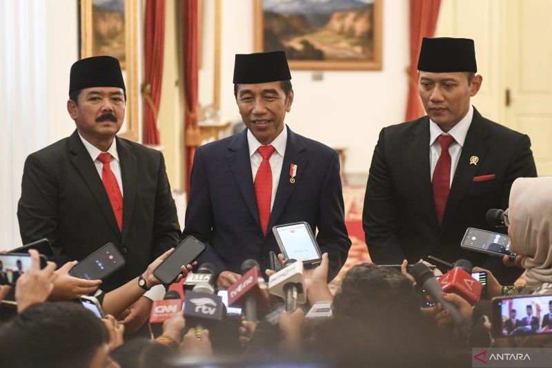 Usai Lantik Hadi dan AHY, Jokowi Tiba di Sulawesi Selatan