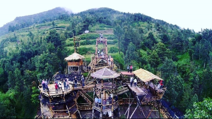 Oemah Bamboo, Cara Baru Mengagumi Gunung Merapi dan Merbabu