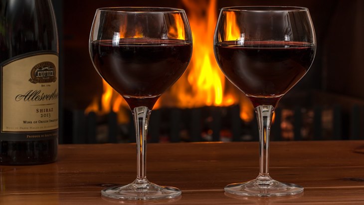 Pada Porsi yang Wajar Bir dan Wine Memberikan Manfaat