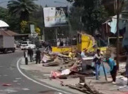 Bapak-Bapak Diduga Pemilik Lapak di Puncak Sundul Petugas Saat Ditertibkan